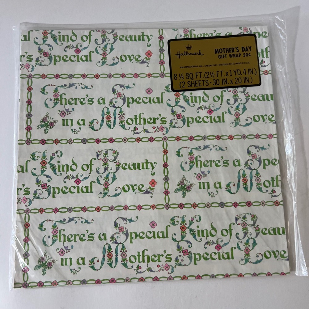 Vintage Hallmark Mothers Day Gift Wrap‎ 2 Sheets 30x20 Floral Script 70s NEW